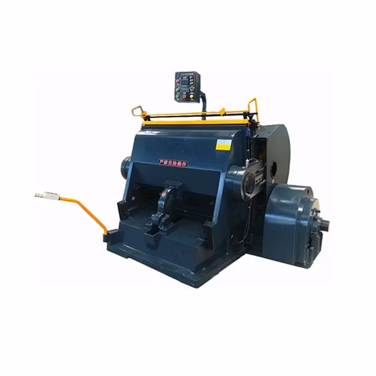 Máquina troqueladora de superficie plana Precio de la máquina fabricadora de cajas de cartón